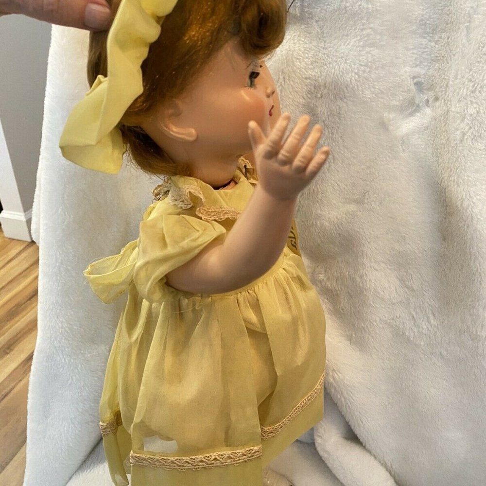Wanda the Walking Doll - 1950's - Pristine condition in Original box - Picture 4 of 12